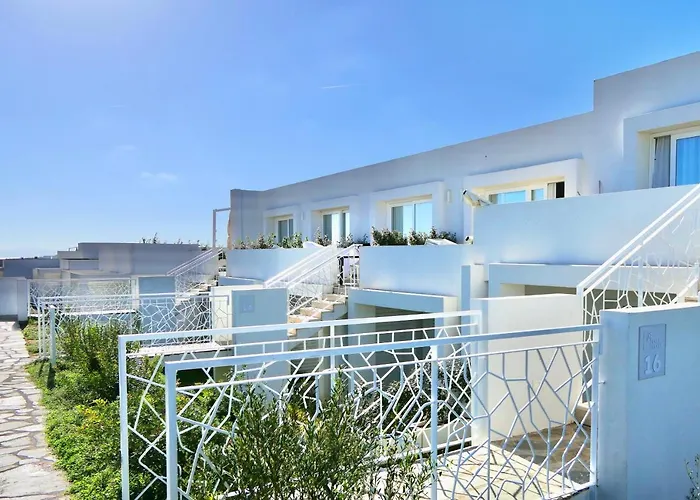 Resort Con Piscina A Soli 250 Mt Dalla Spiaggia La Pelosa